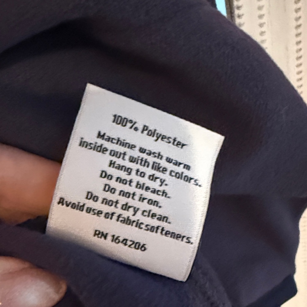 LNC-Dudley Stephens  - size sm-Navy Pullover with Striped Detail - Picture 6 of 6